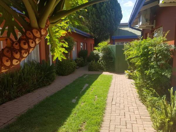 Garden View Lodge Mafikeng Exterior photo